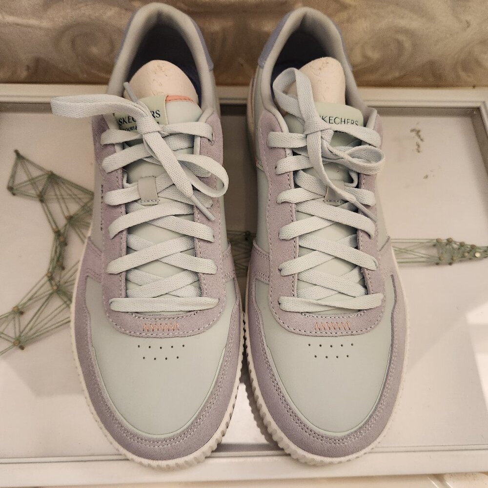 Skechers "Dainty Floral" Jade Court Sneakers. NIB. Size: various - Picture 4 of 13
